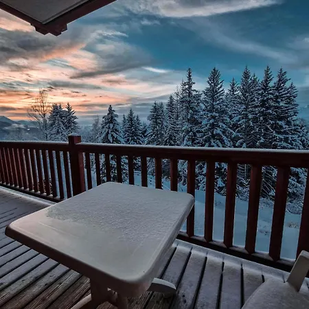 Roselend - De 3 Pieces Situe Dans Au Village Du Chantel, Proche Des Pistes Et Avec Piscine. Mae-4441
